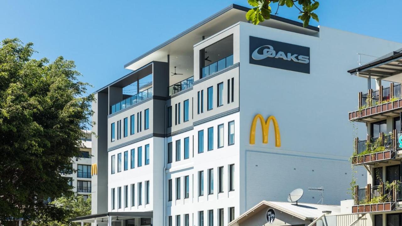Oaks Cairns Hotel Exteriör bild