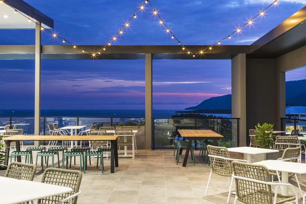 Oaks Cairns Hotel Restaurang bild